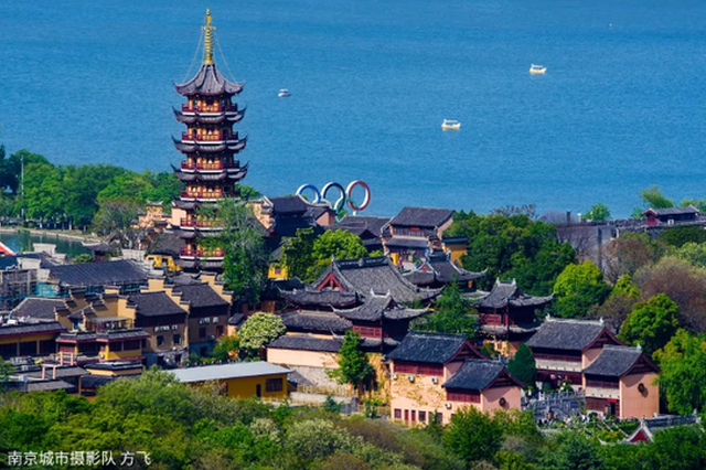 今年前五月，11万外地大学生来南京就业