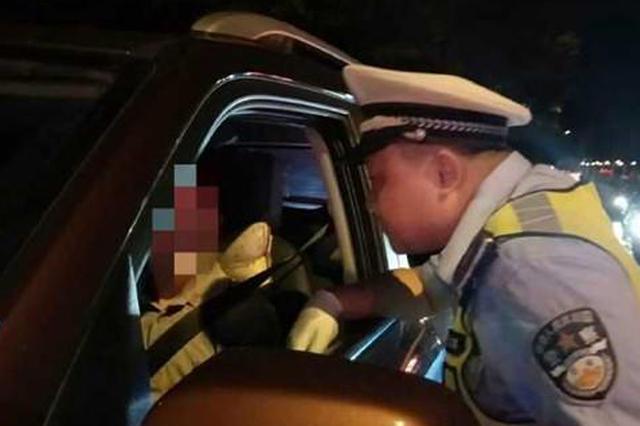 造谣称民警酒驾翻车 男子寻衅滋事被拘12天