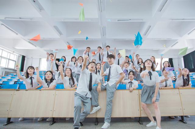 论文查重暗藏风险 专家建议慎用论文查重服务