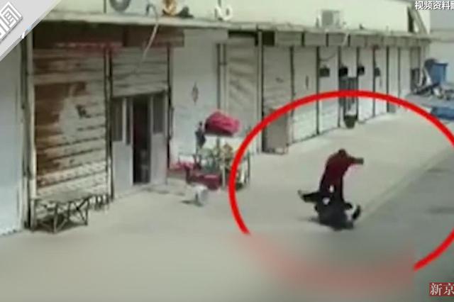 江苏一男子不满拆迁款分配 将78岁父亲推倒致死