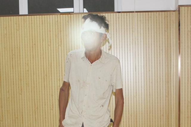 男子狂饮一斤多还骑摩托回家 摔伤后“迁怒”请客的