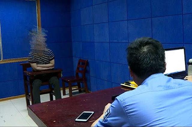 开奔驰车强行冲卡还撞伤民警 泰州无证男子被刑拘