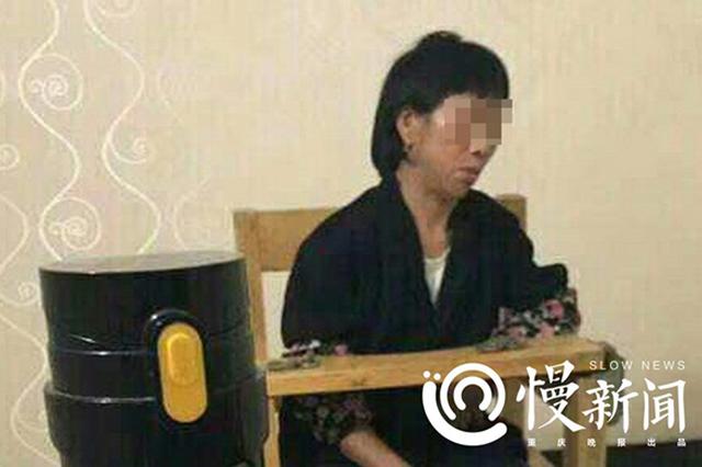 “女神医”靠摸治病每天600人求医 累得愿意被拘留