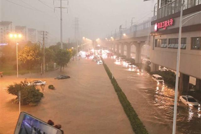 暴力梅昨天袭击南京 气象部门发布城市积涝风险预报