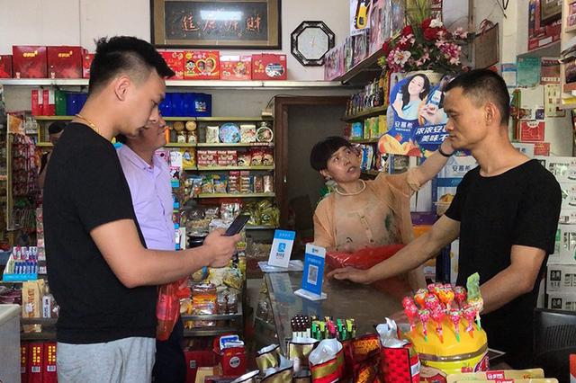 男子每天都点11元的盖饭 餐馆老板终于发现了蹊跷