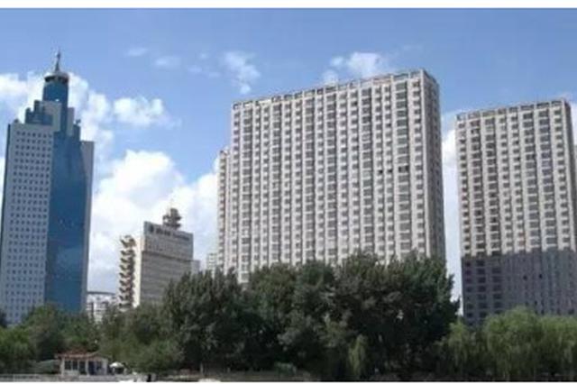 南京新街口第一高楼易主 新百东侧将建360米高楼