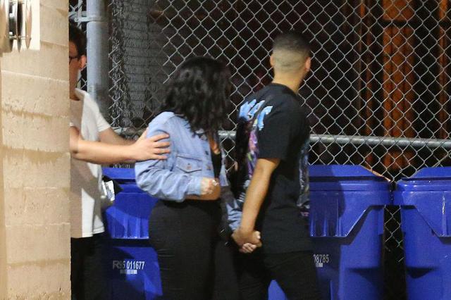 栽了！男子深夜连砸4车 原因奇葩还牵出一起吸毒案