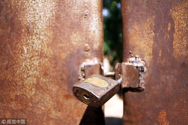 不满女友提分手 泰兴一男子涉非法拘禁并强奸罪被拘