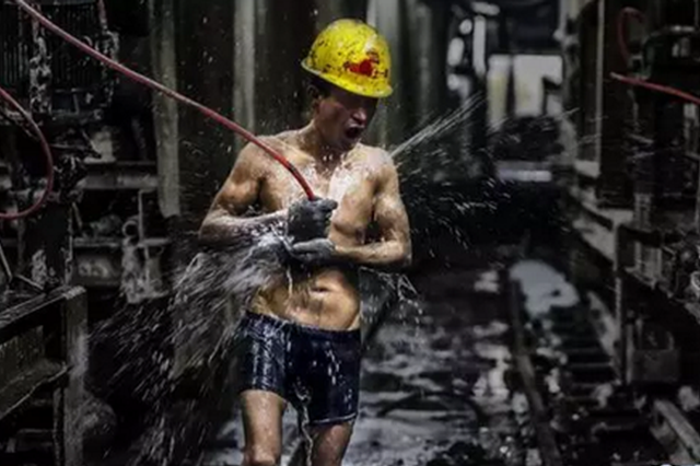 确认过眼神 这些就是今年夏天最美的脸……