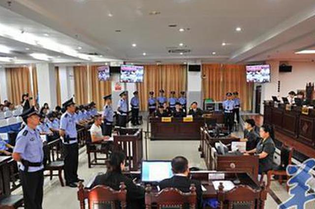 男子表白遭拒纵火致18死:检法“两长”同堂审理