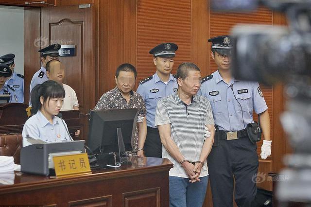 5旬独居男子家中遇害 因怀疑邻居偷其邮票遭锤杀