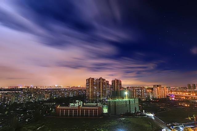 借力“1.5级开发” 江北：半年拼出一座金融街区