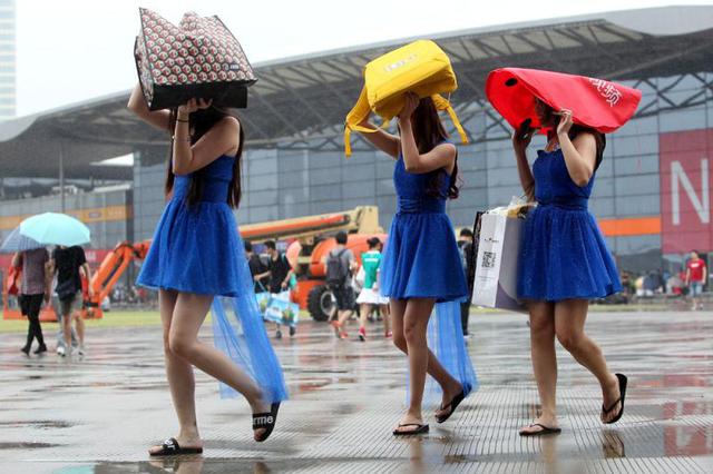 超强台风“苏力”来袭 江苏今日多地迎大风
