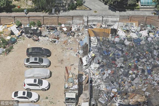 村民制止倒垃圾被十几人打死 背后却藏着巨额利益