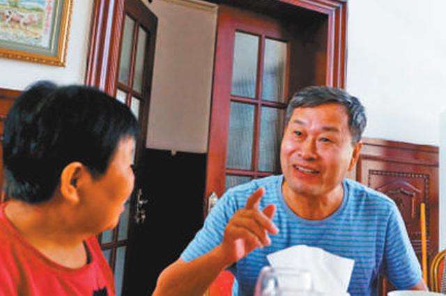 男子20年赡养10名烈士母亲:你为国尽忠我替你尽孝