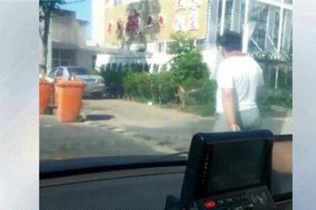 智障男子离家出走 的哥尾随护送近5公里