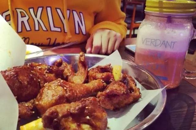 炸鸡品牌“叫了个鸡”败诉 法院：名称违背良俗