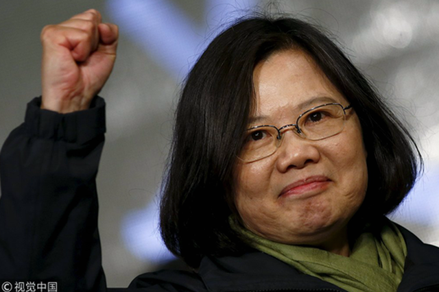 年底还会投票给蔡英文吗?台网民:这辈子都不会了