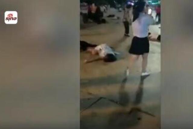 湖南衡东一越野车冲向广场致多人死伤 司机已被警方控制