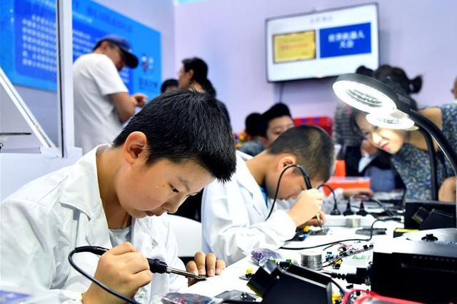 台媒称大陆编程教育向下扎根：现在连小学生也会