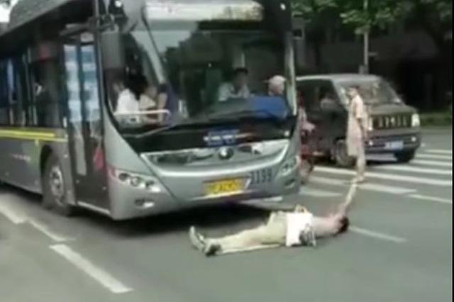 碰瓷再加连环贷 敲诈又有新花样:9万元债滚成150万