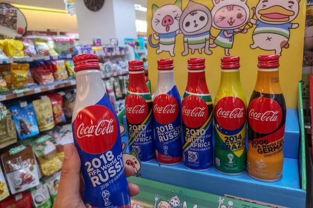 11岁男孩脖子上一片乌黑还洗不掉 竟因为平时喝这个