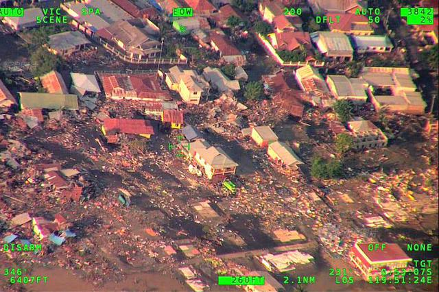 印尼海啸致410人遇难 气象局发警报34分钟就解除引争议