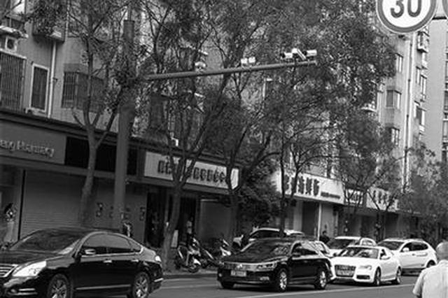 南京1200套电子警察升级 将抓拍开车不安全行为