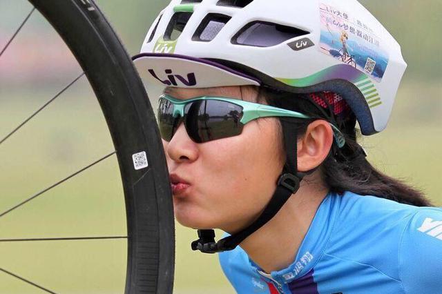 连云港23岁女孩被封“川藏妖神”，她究竟做了什么？