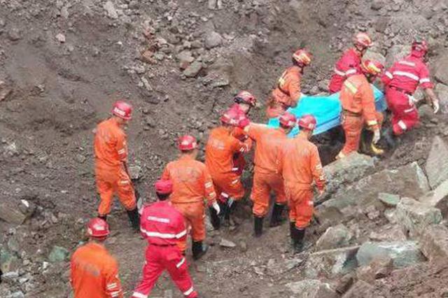 达州地陷事件“死”与“生”：同时被摧毁的父子与夫妻