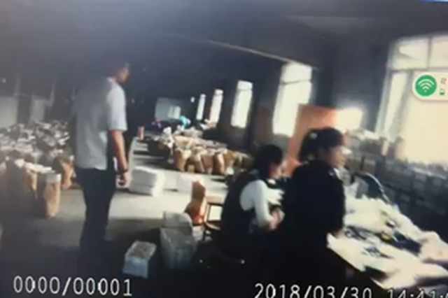 锁界老师傅开了个黑作坊 专配名车钥匙 案值2000万