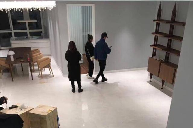 奶奶当4岁孙子的面偷手机 被抓竟诬赖是孙子拿的