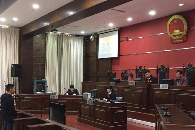 男子骂人“恶狗”被拘3日 法院:处罚过重判令撤销