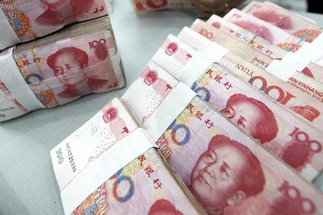 95后女子追星开销巨大 诈骗另一名95后女子18万元获刑