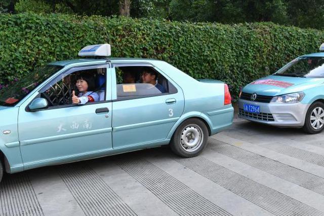 三男子深夜劫杀出租车女司机 异地抛尸潜逃13年