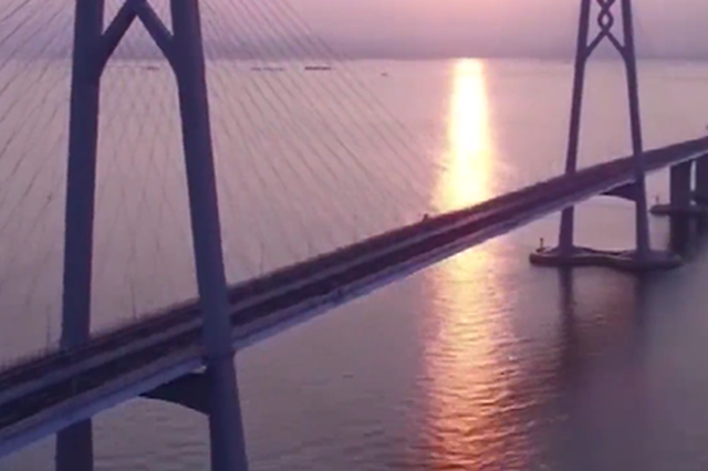 刚刚开通的港珠澳大桥里 闪耀着这些“江苏元素”