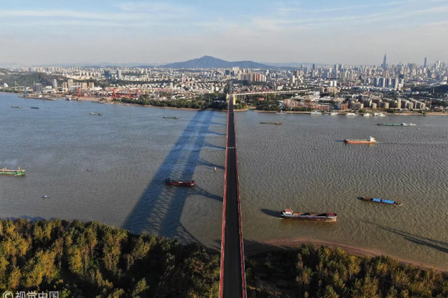 南京长江大桥12月底回归！恢复通车后全面禁停