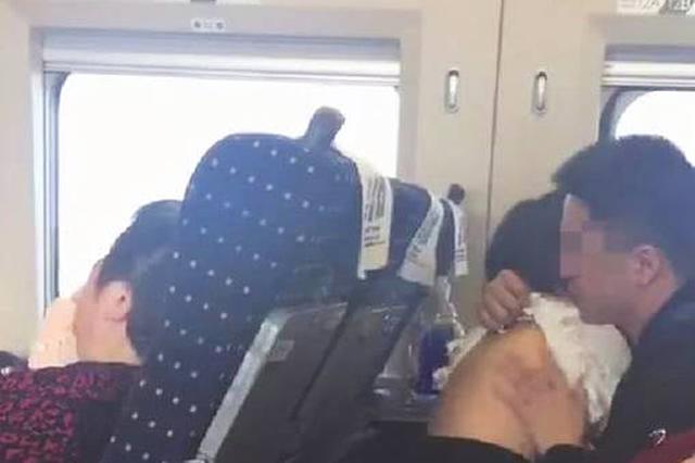 男子高铁猥亵女童？警方：系父女 不构成猥亵