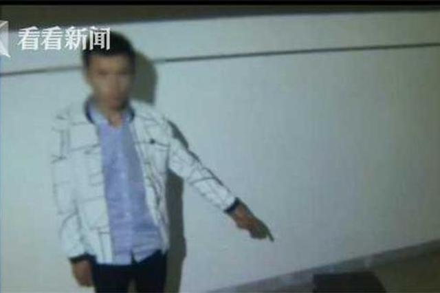 蟊贼偷保险柜撬不开 直到被抓都不知道里面有啥