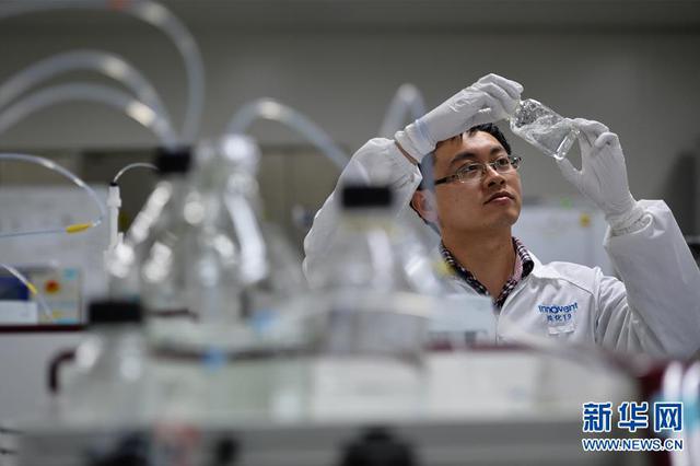 江苏一高校实验室爆燃事件：事发时师生正在做萃取实验