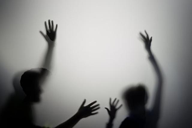 女孩举报被表哥性侵六年 警方：无证据不构成犯罪