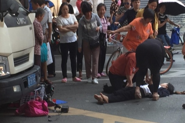 《江苏省奖励和保护见义勇为人员条例》明年起施行