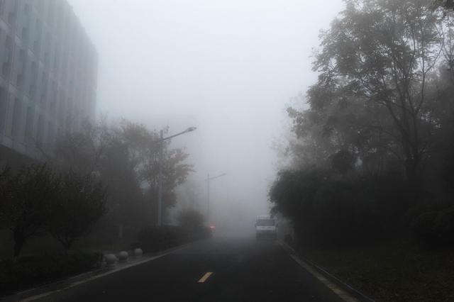 江苏遭遇程度最重时间最长污染天气 预计12月1日得以缓解