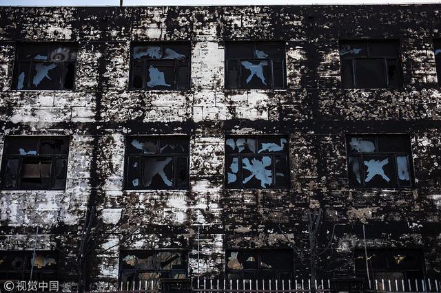 女子欲自杀造成天然气爆燃 被判缓刑后又遭物业索赔