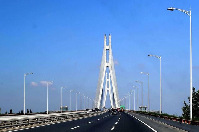 南京长江二桥明起将连续施工3日 封闭南向北两股车道