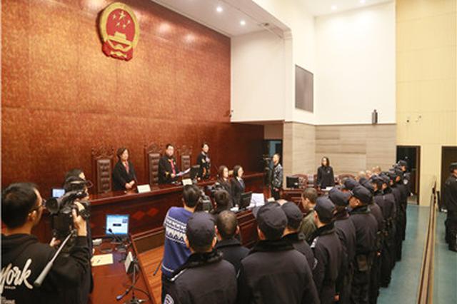 “长江口垃圾倾倒案” 在常熟一审宣判 9被告均被判处实刑