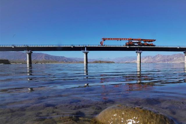 全国人大外事委员会就美国“对等进入西藏法案”发表声明