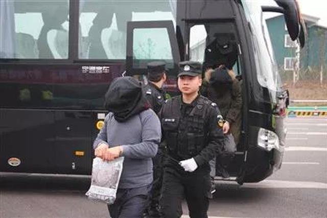 自称掌管巨额民族资产 “90后”冒充李鸿章孙子行骗