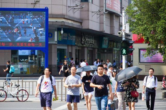 实施禁停“电子围栏”40天 新街口拥堵指数降为史上最低