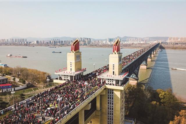 大桥北路快速化改造工程主线 今日与长江大桥同步通车